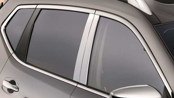 Хромированная вертикальная накладка на окно Nissan X-TRAIL