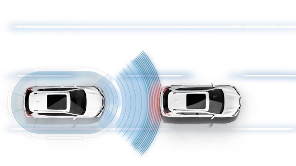 Иллюстрация: интеллектуальная система экстренного торможения в Nissan X-TRAIL